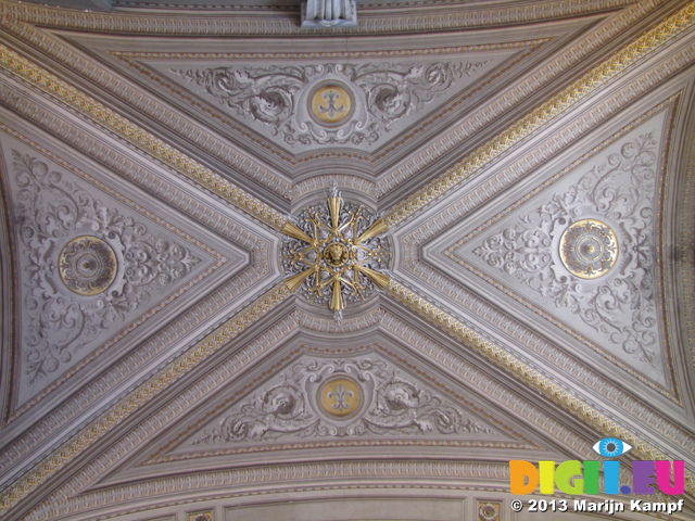 SX31846 Decorated ceiling in the Vatican Museum